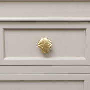 Gold Scallop Sea Shell Drawer Knob