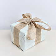 Large Pale Champagne Floral Glittered Wired Ribbon Garland - 270cm Large Pale Champagne Floral Glittered Wired Ribbon Garland - 270cm