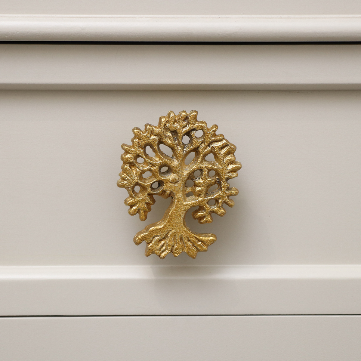 Antique Gold Oak Tree Drawer Knob