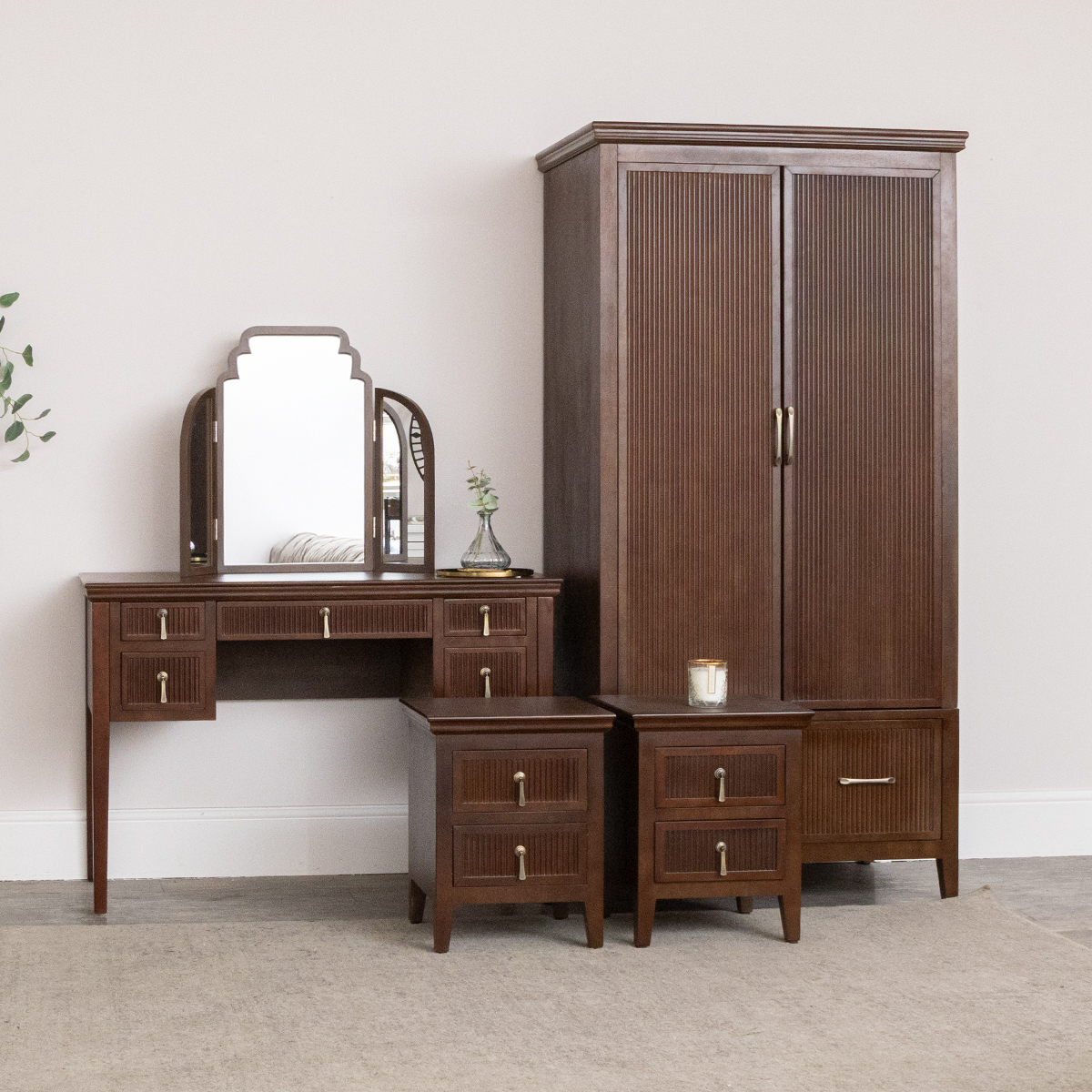 Dark Brown Wooden Reeded Wardrobe, Dressing Table, Mirror Set & Pair of Bedside Tables - Georgian Range