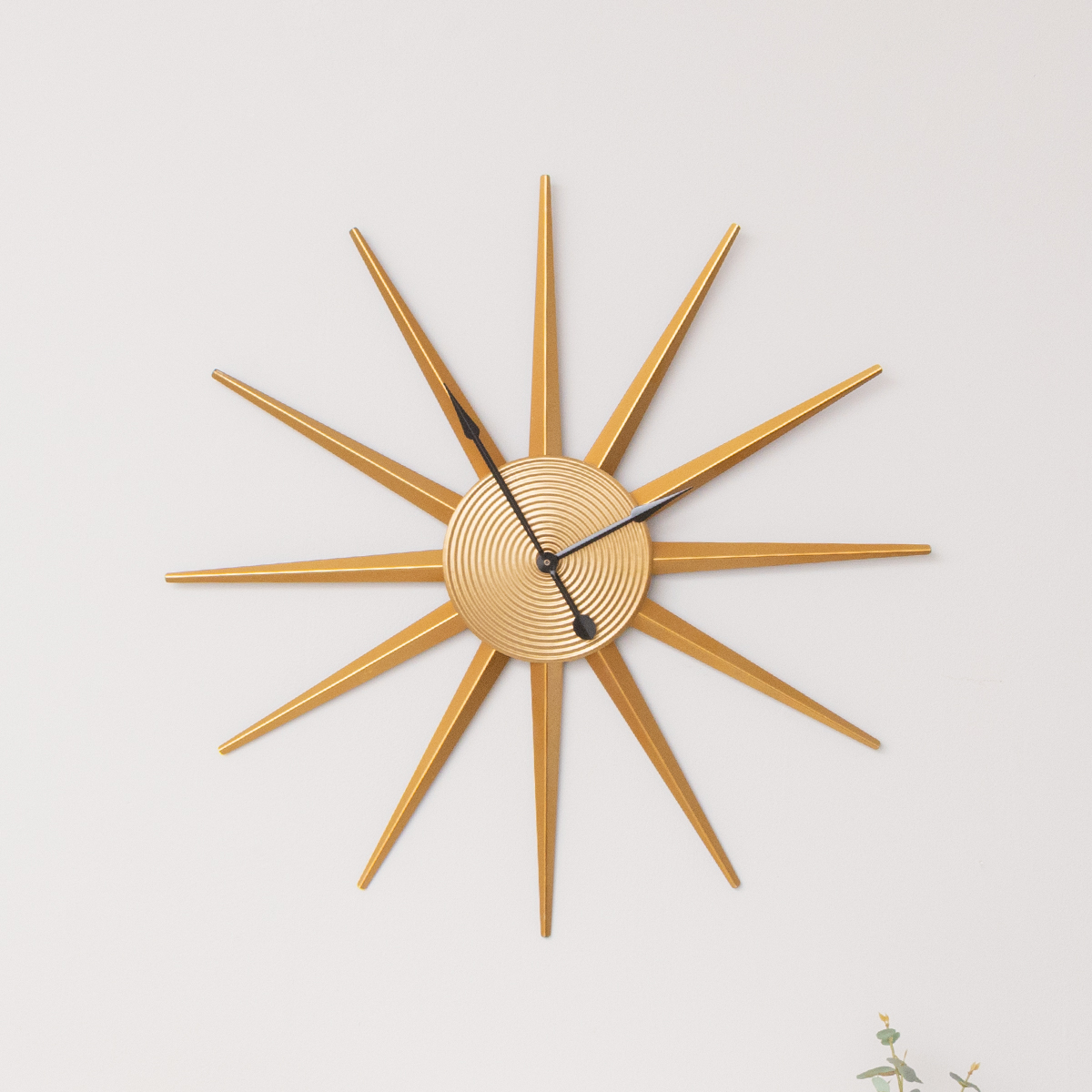 Gold Metal Starburst Detail Wall Clock - 60cm x 60cm