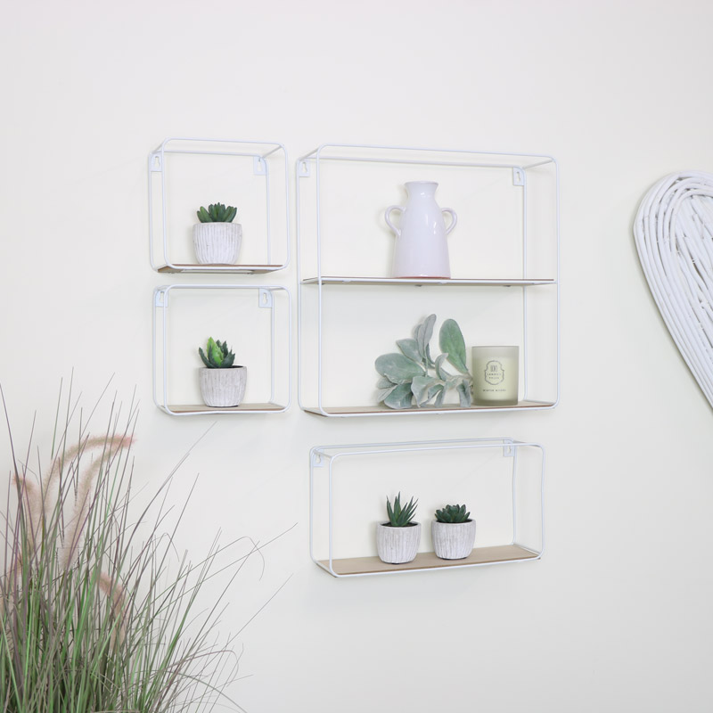 Set of 4 White Metal and Wooden Shelves Set of 4 White Metal and Wooden Shelves