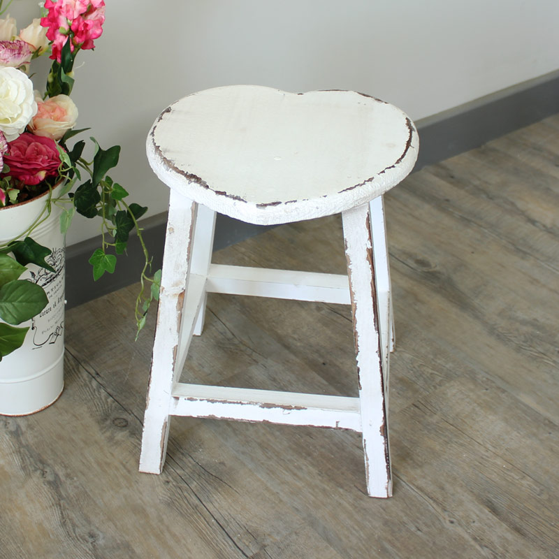 White Wooden Heart Stool White Wooden Heart Stool